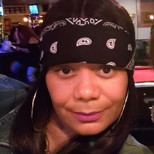 Meet your Posher, Michele